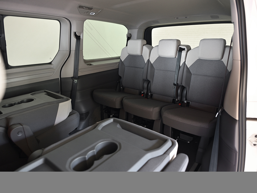 Volkswagen T7 Multivan 2.0 TDI DSG LÜ APP-CONNECT LED