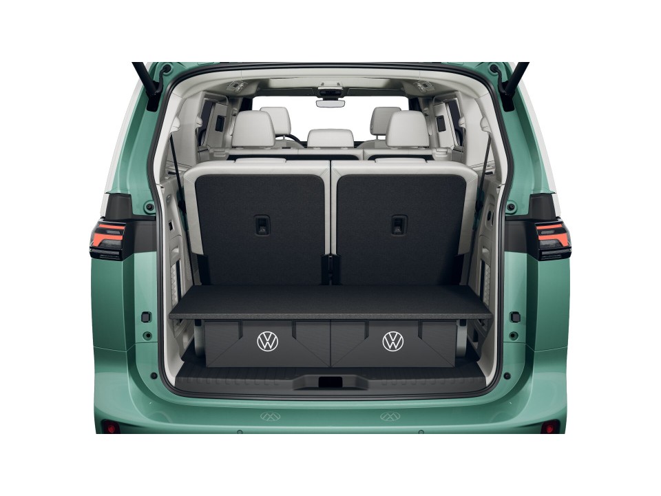 Volkswagen ID. Buzz PRO 4MOTION LR AHK PANO MATRIXLED LM21