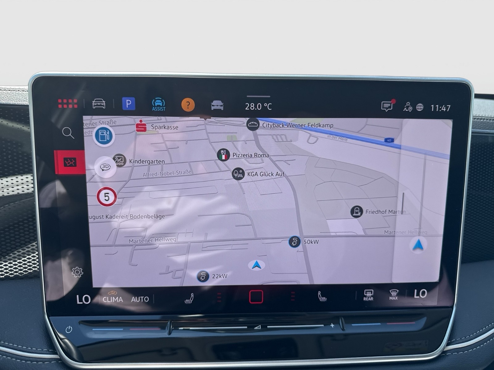 Volkswagen Passat Variant 1.5 eTSI BUSINESS AHK 360°CAM ACC