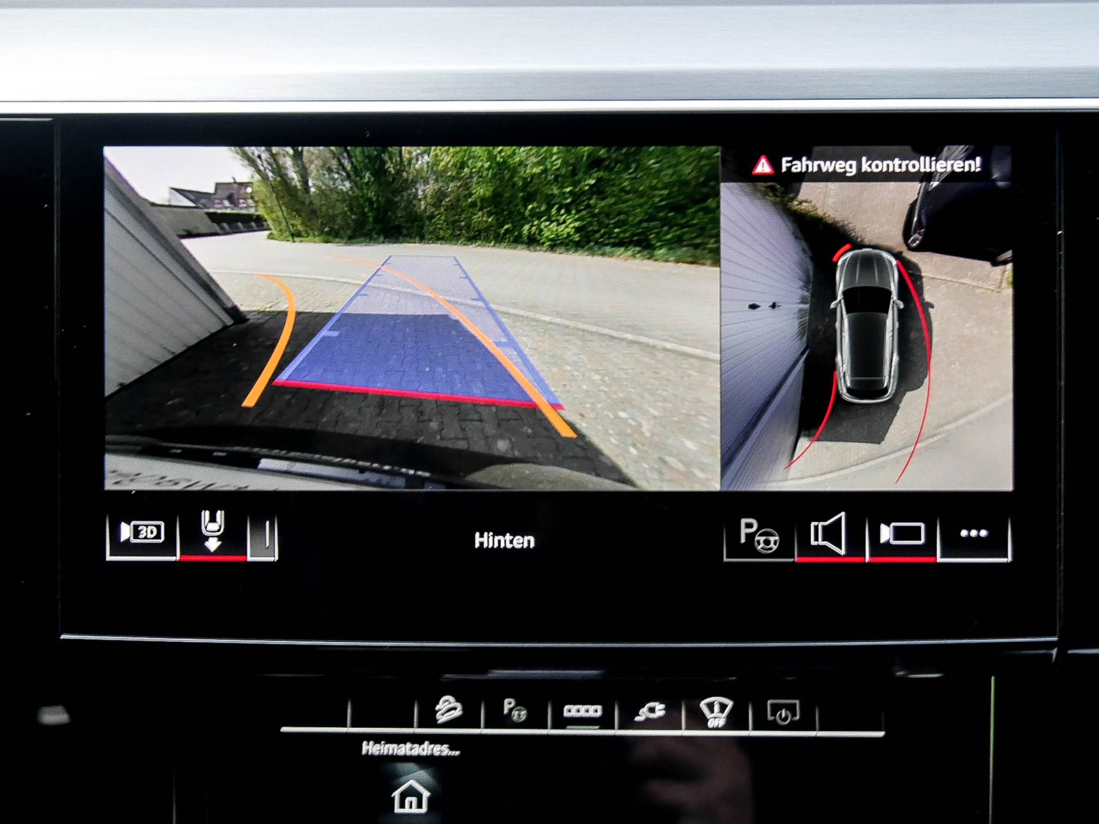 Audi Q8 e-tron 55 quattro S LINE BLACKPAK LM21 360CAM