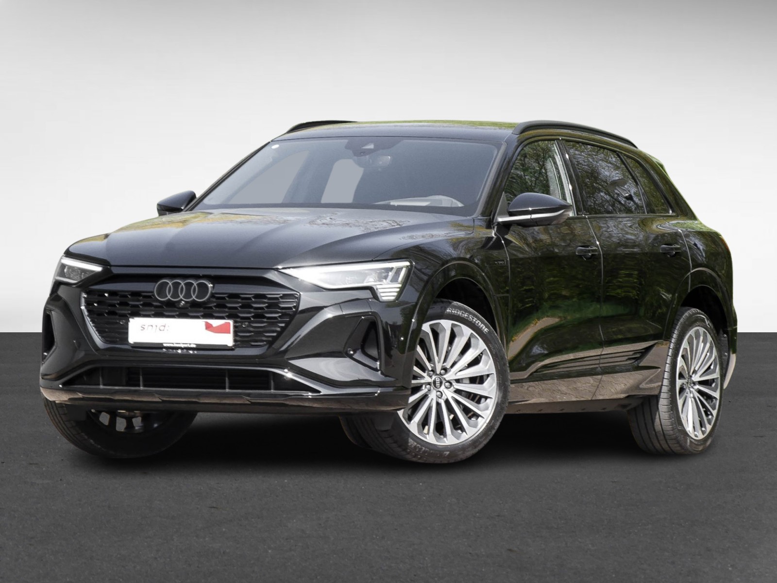Audi Q8 e-tron 55 quattro S LINE BLACKPAK LM21 360CAM