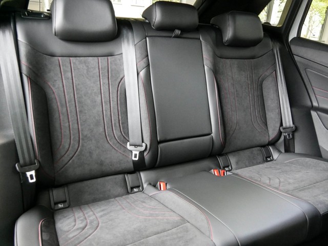 Volkswagen ID.4 GTX 4X4 WÄRMEPUMPE PANO AHK 360CAM ACC LM21