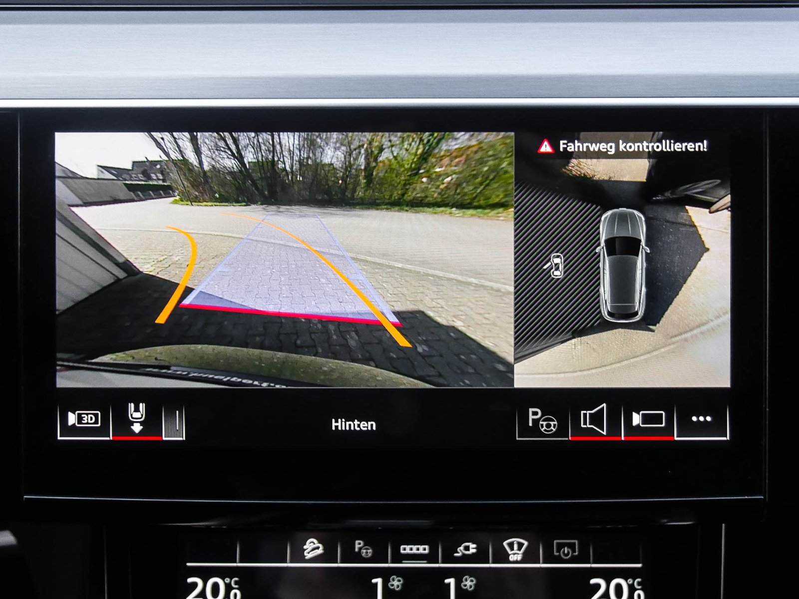 Audi Q8 e-tron 55 quattro S LINE BLACKPAK LM20 360CAM