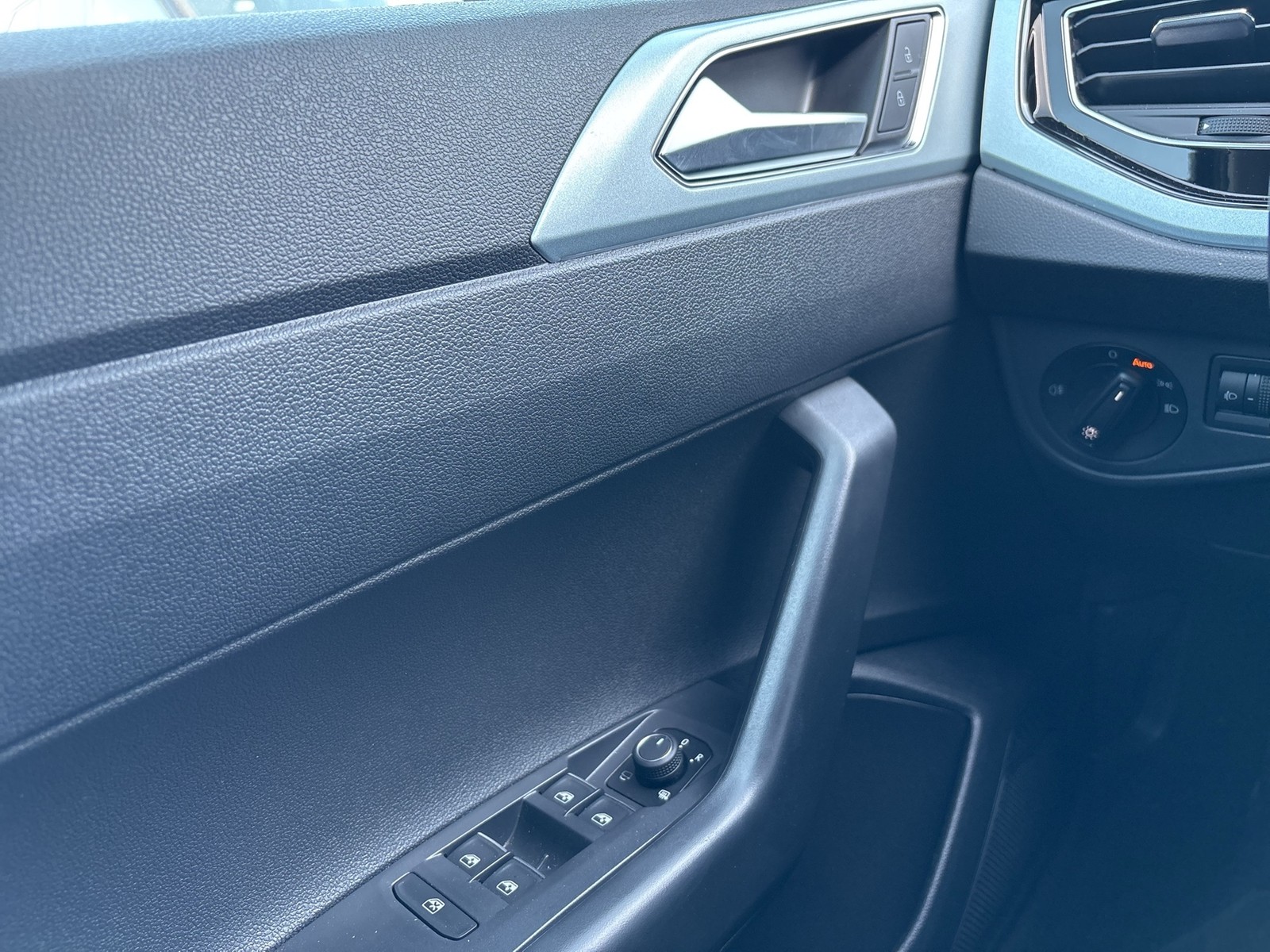 Volkswagen Taigo 1.0 GOAL CAM ACC NAVI ALU CARPLAY SITZHEIZ