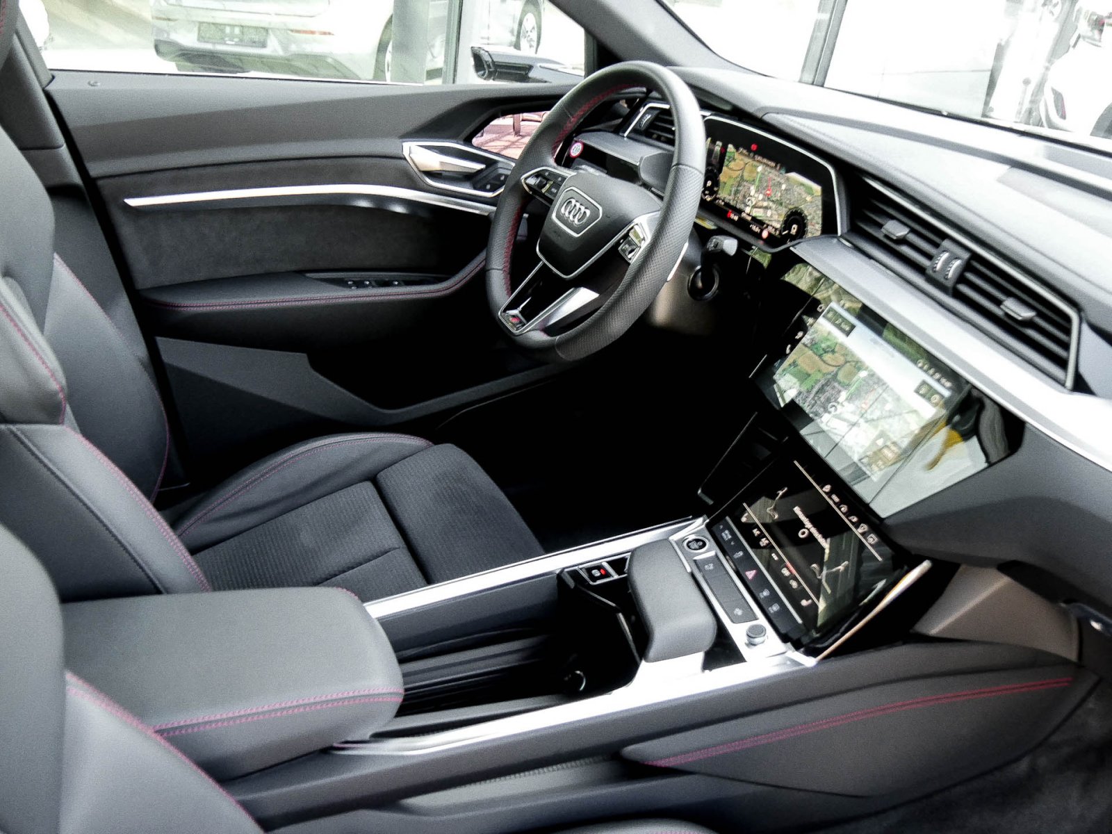 Audi Q8 e-tron Sportback 50 quattro S LINE PANO CAM