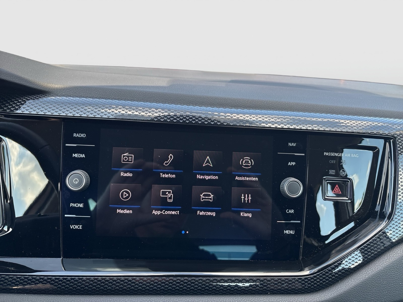 Volkswagen Taigo 1.0 LIFE NAVI ALU CARPLAY SITZHEIZUNG LED