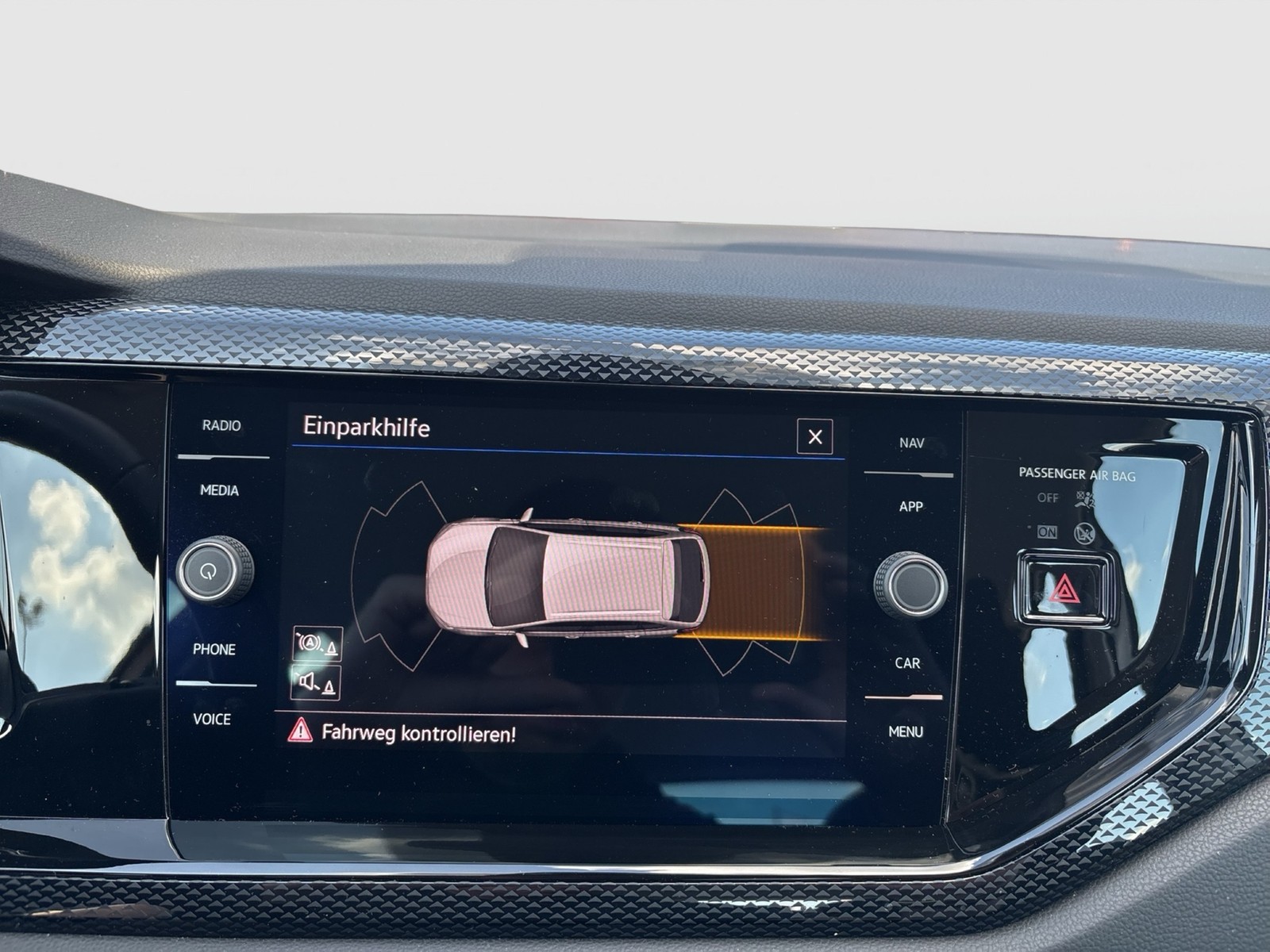 Volkswagen Taigo 1.0 LIFE NAVI ALU CARPLAY SITZHEIZUNG LED