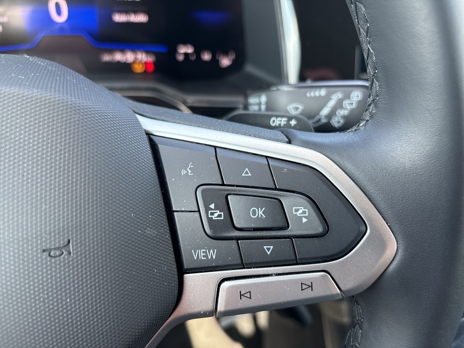 Volkswagen Taigo 1.0 LIFE NAVI ALU CARPLAY SITZHEIZUNG LED