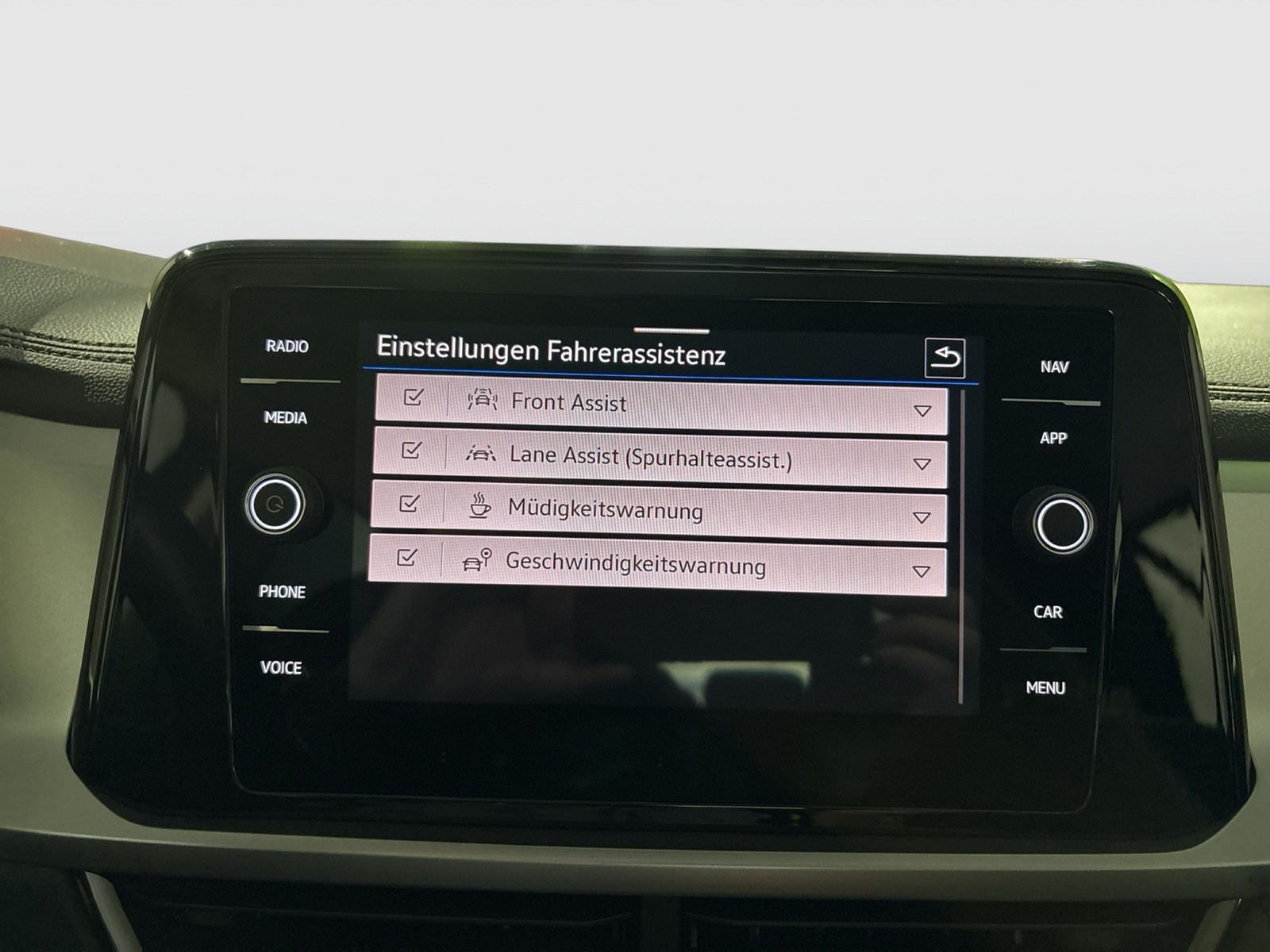 Volkswagen T-Roc 1.5 LIFE STANDHZ. NAVI ALU CARPLAY SITZHZ.