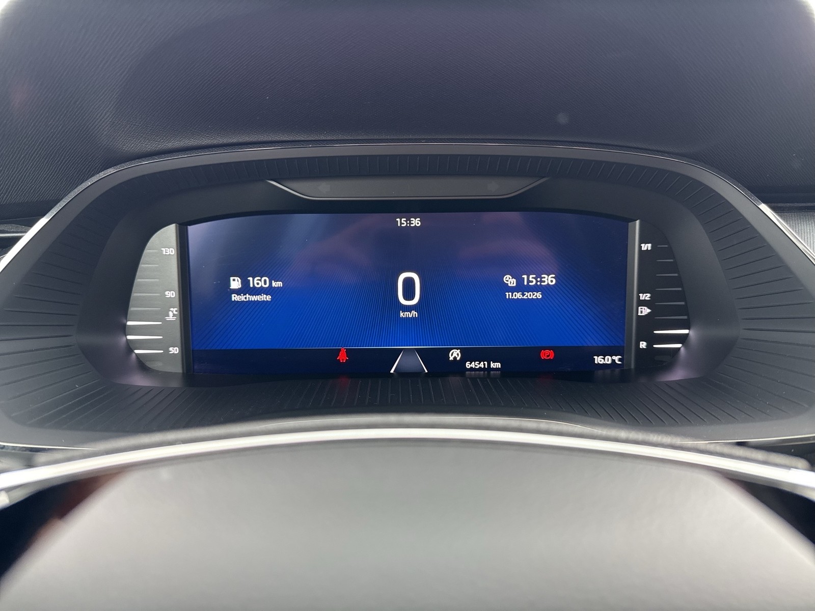 Skoda Octavia Combi 1.0 AHK NAVI LM17 CARPLAY SITZHEIZ