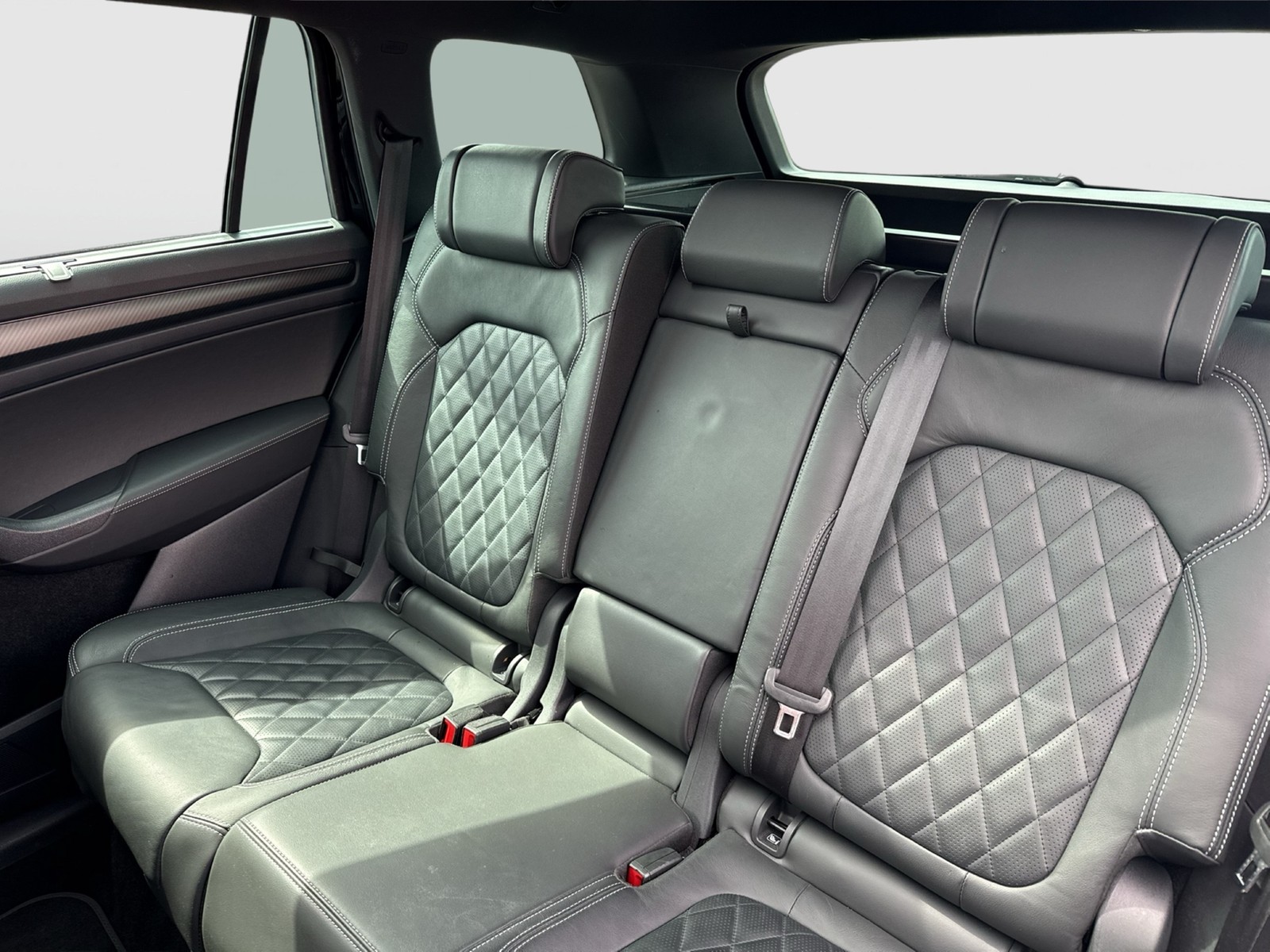 Skoda Kodiaq 2.0 SPORTLINE 4X4 LEDER PANO STANDHZ. AHK