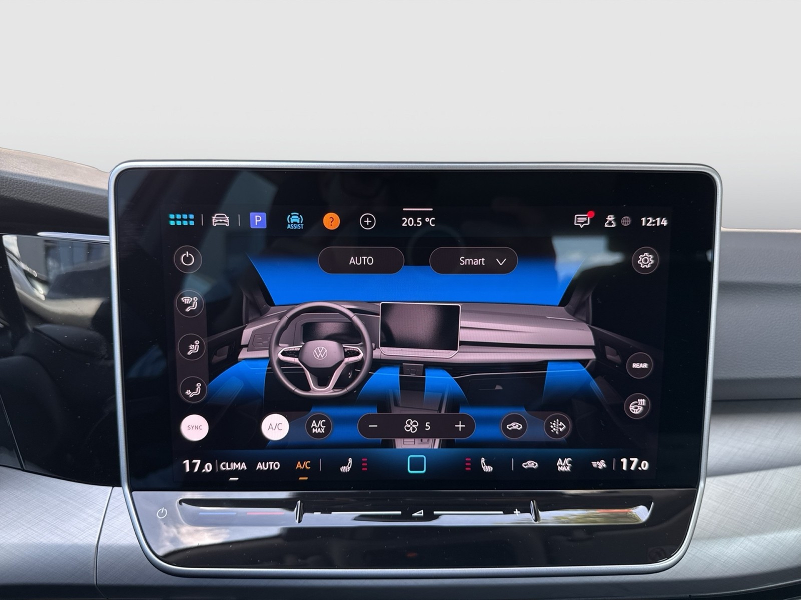 Volkswagen Golf VIII 1.5 eTSI LIFE CAM ACC CARPLAY SITZHEIZ