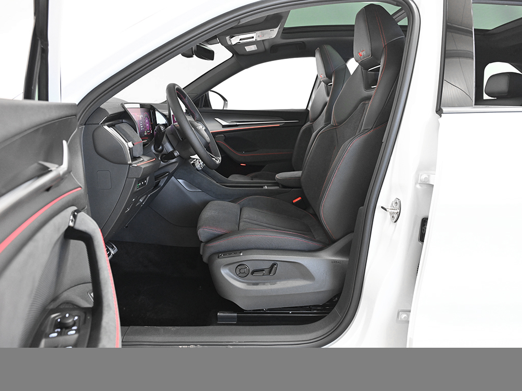 Skoda Kodiaq 2.0 RS DSG 4x4 MATRIXLED PANO AHK eKLAPPE