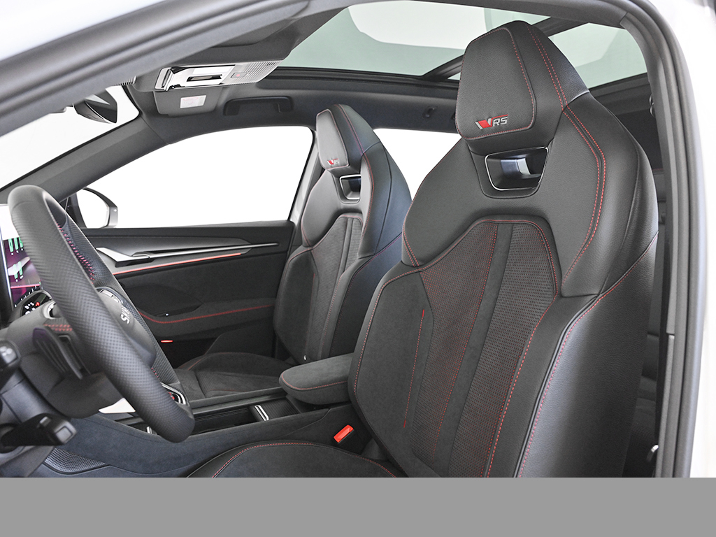 Skoda Kodiaq 2.0 RS DSG 4x4 MATRIXLED PANO AHK eKLAPPE