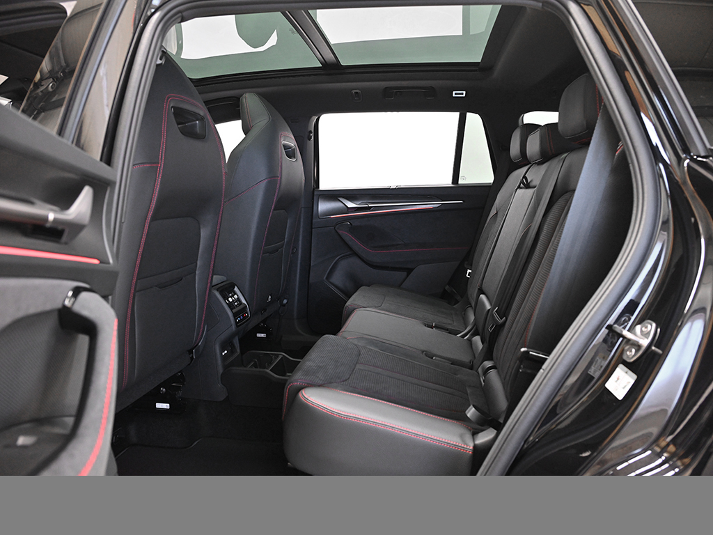 Skoda Kodiaq RS 4X4 AHK PANO eKLAPPE MATRIXLED 360CAM