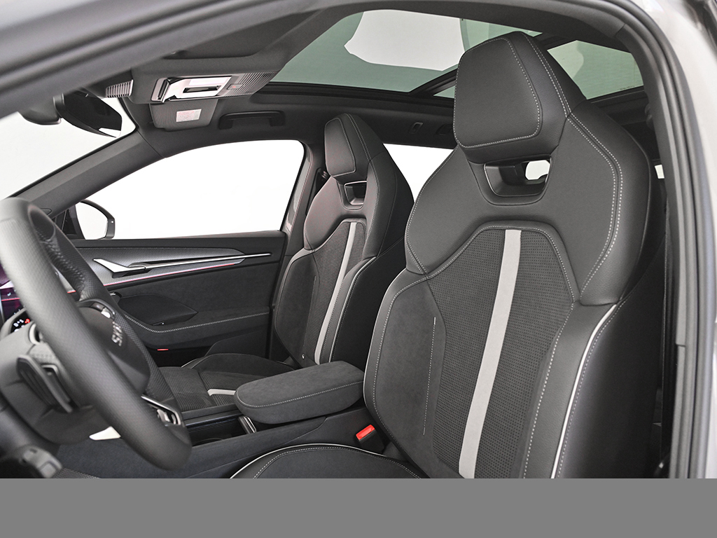 Skoda Kodiaq HYBRID SPORTLINE AHK PANO eSITZE HEADUP