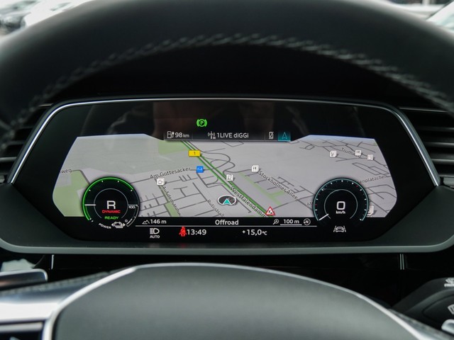 Audi e-tron S quattro BLACKPAK CAM LM22 MATRIX HEADUP