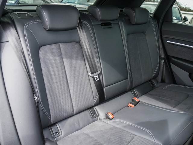 Audi e-tron S quattro BLACKPAK CAM LM22 MATRIX HEADUP