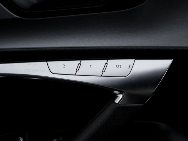 Audi A6 Avant 45 quattro S LINE BLACKPAK STANDHZ. AHK