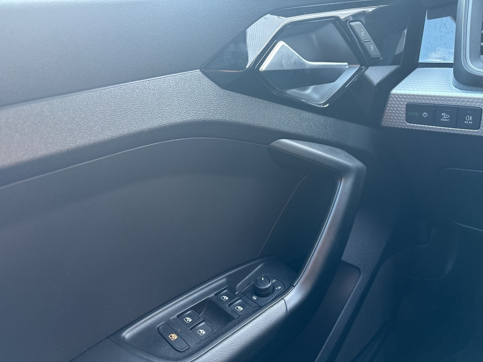 Audi A1 Sportback 30 S LINE ACC LM17 NAVI+ LED SITZHZ