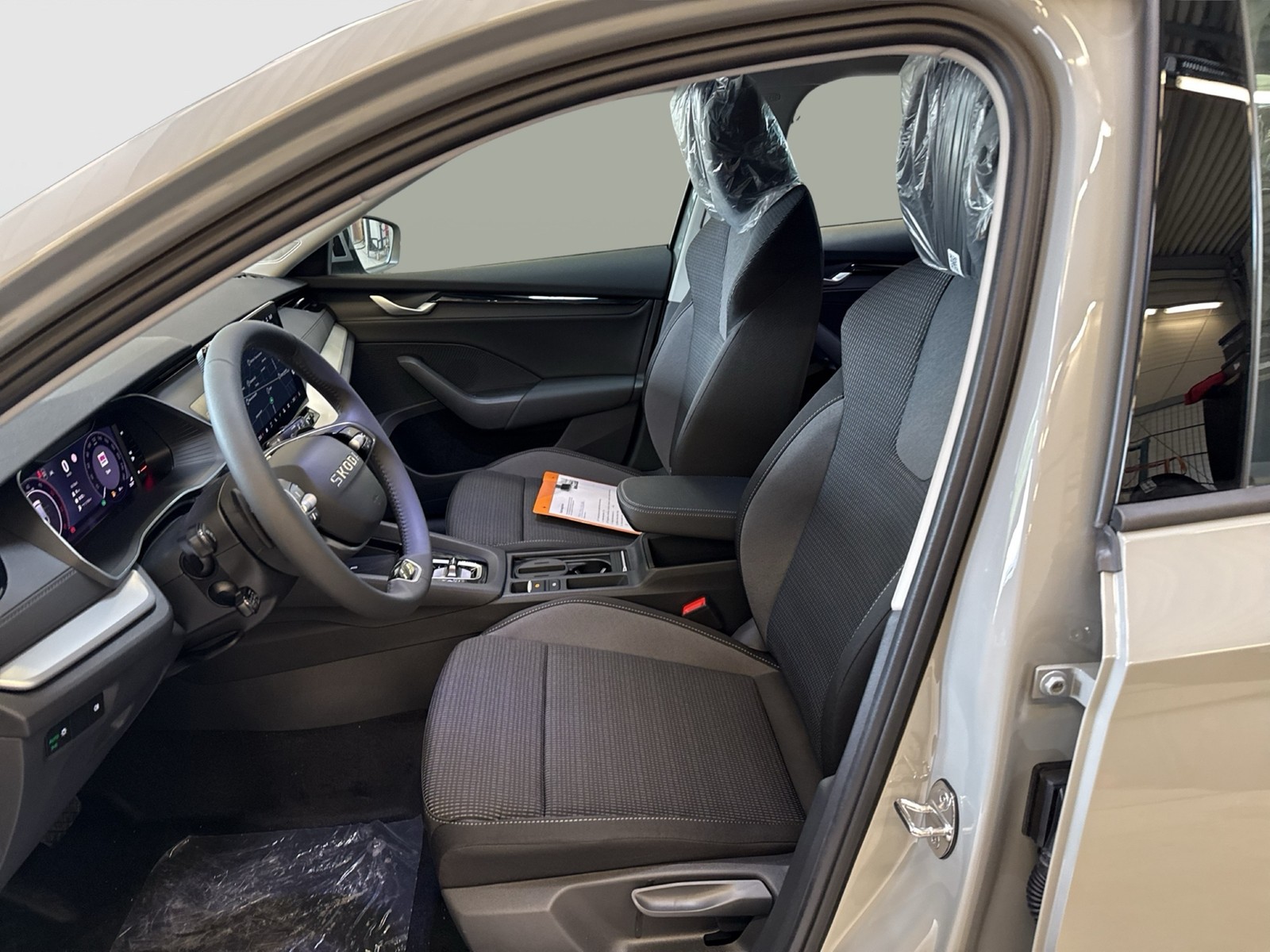Skoda Octavia Combi 2.0 SELECTION AHK CAM ACC E-KLAPPE