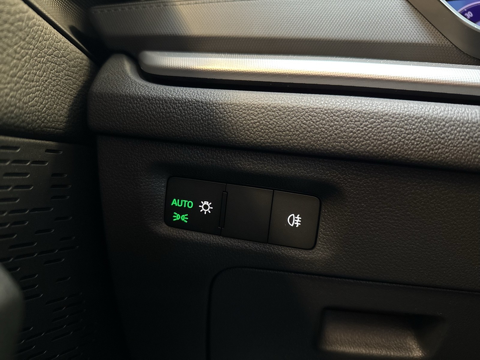 Skoda Octavia Combi 2.0 SELECTION AHK CAM ACC E-KLAPPE