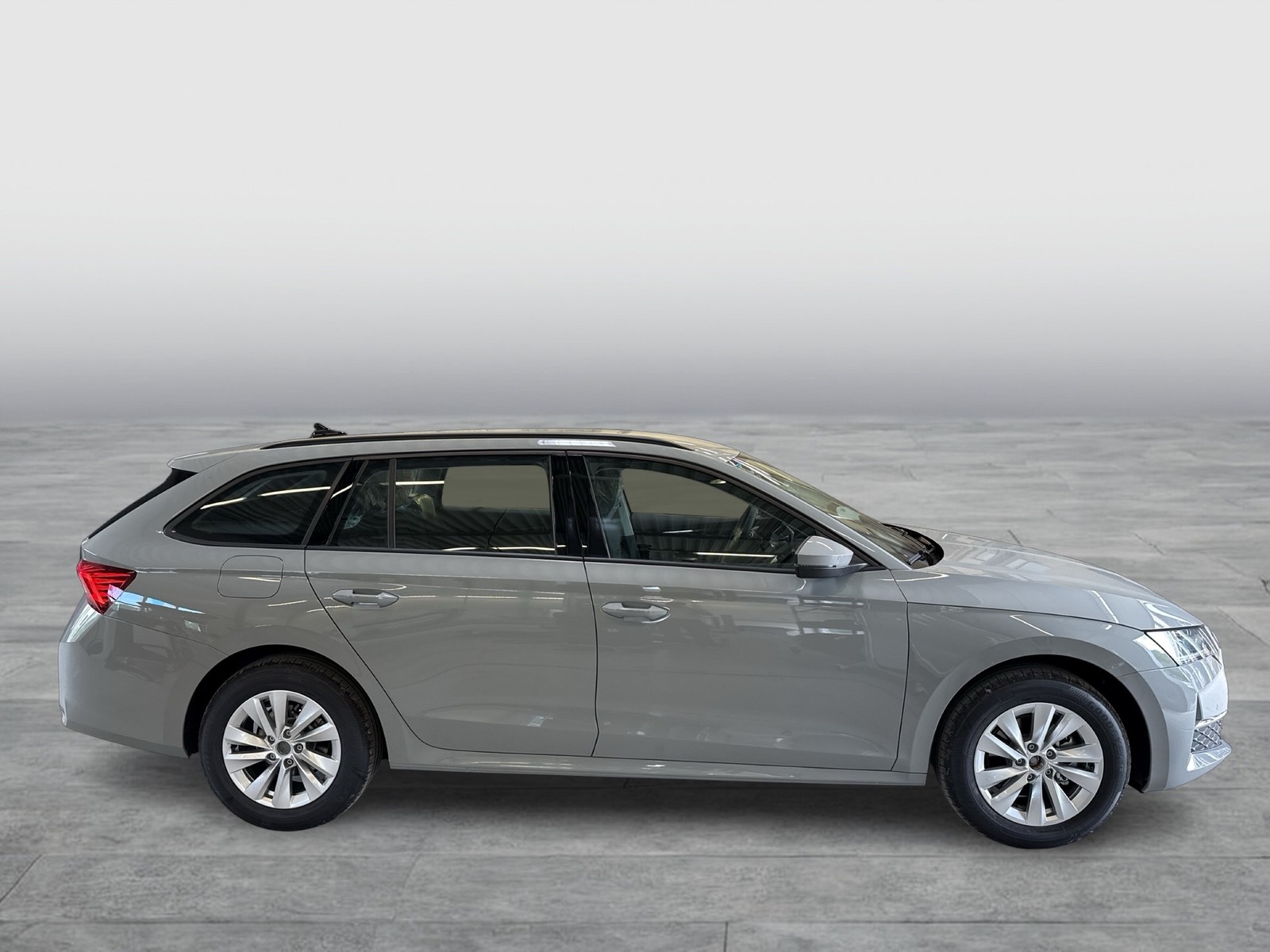 Skoda Octavia Combi 2.0 SELECTION AHK CAM ACC E-KLAPPE