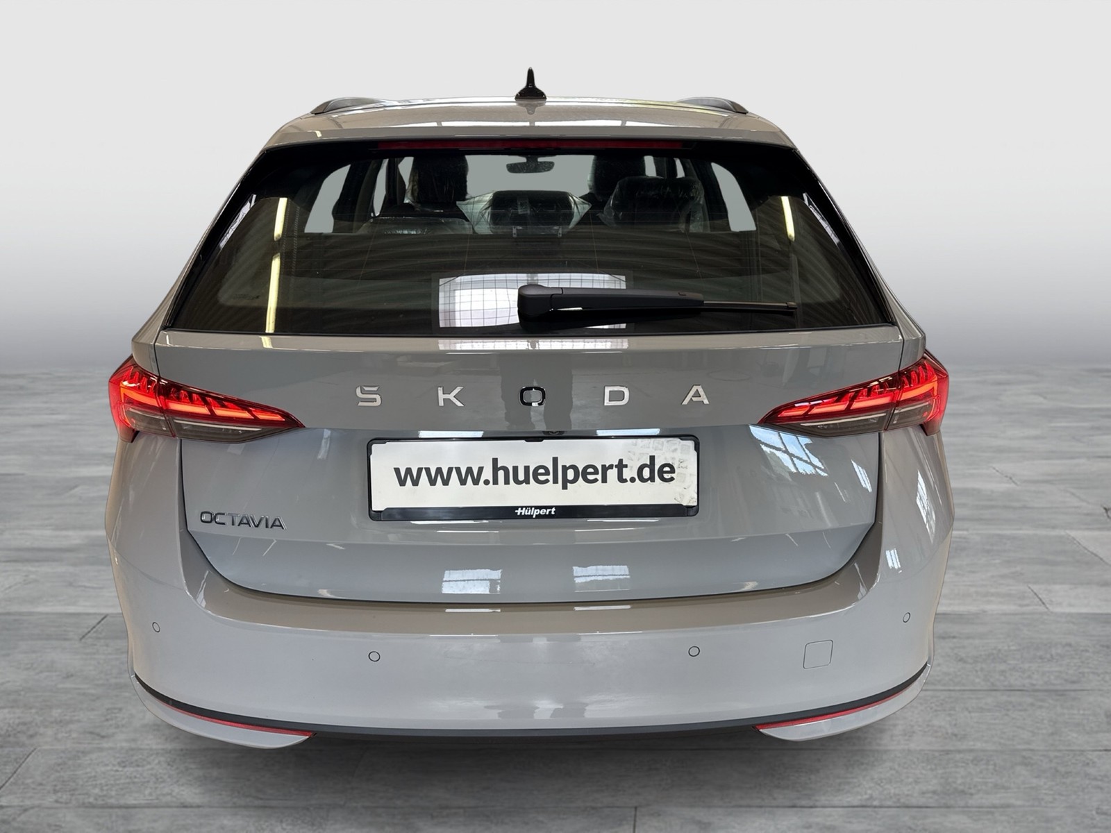Skoda Octavia Combi 2.0 SELECTION AHK CAM ACC E-KLAPPE