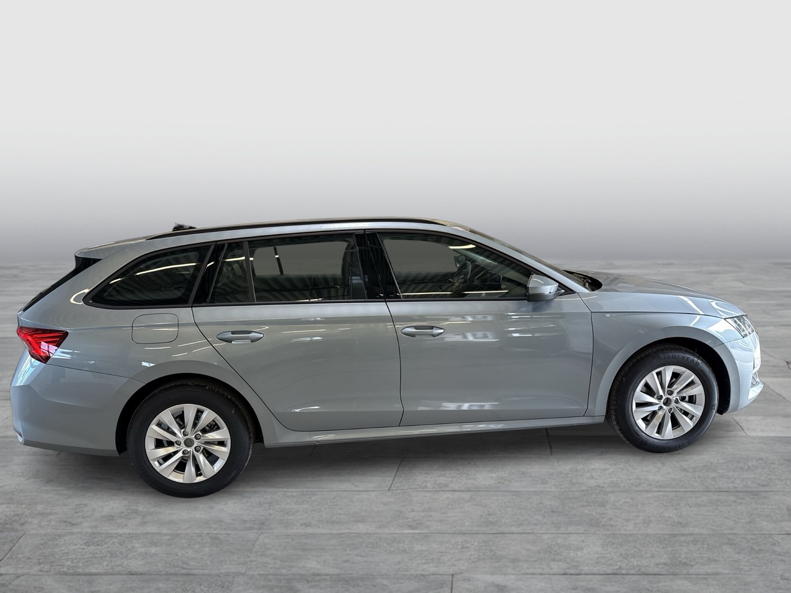 Skoda Octavia Combi 2.0 SELECTION AHK CAM ACC E-KLAPPE