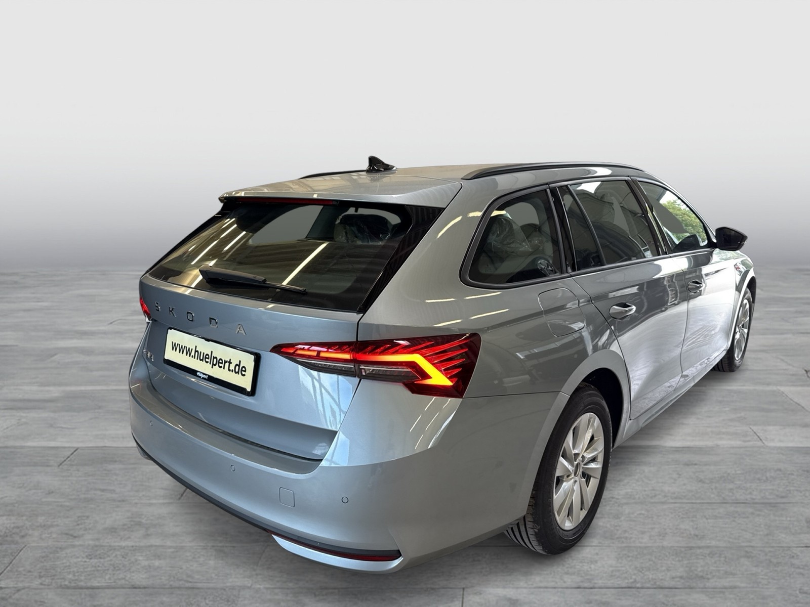 Skoda Octavia Combi 2.0 SELECTION AHK CAM ACC E-KLAPPE