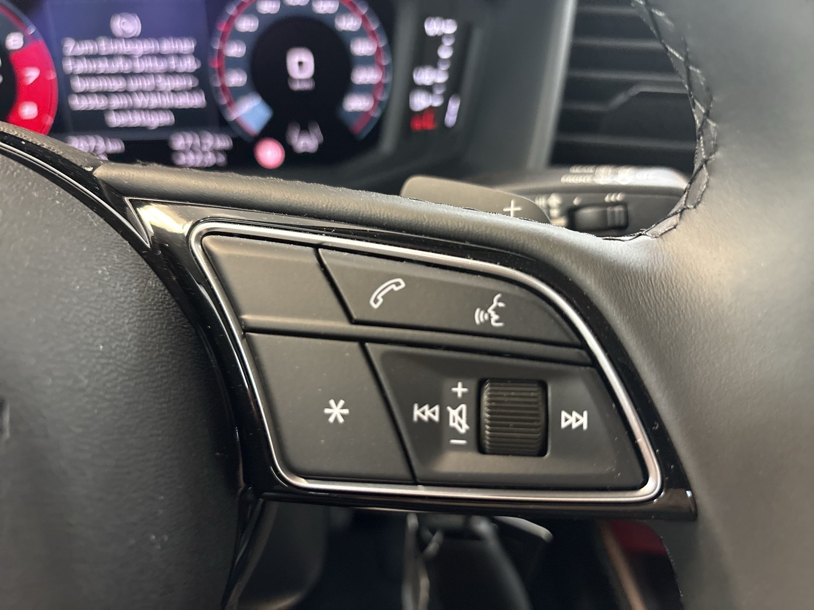 Audi A1 Sportback 40 S LINE ACC LM17 NAVI+ LED SITZHZ