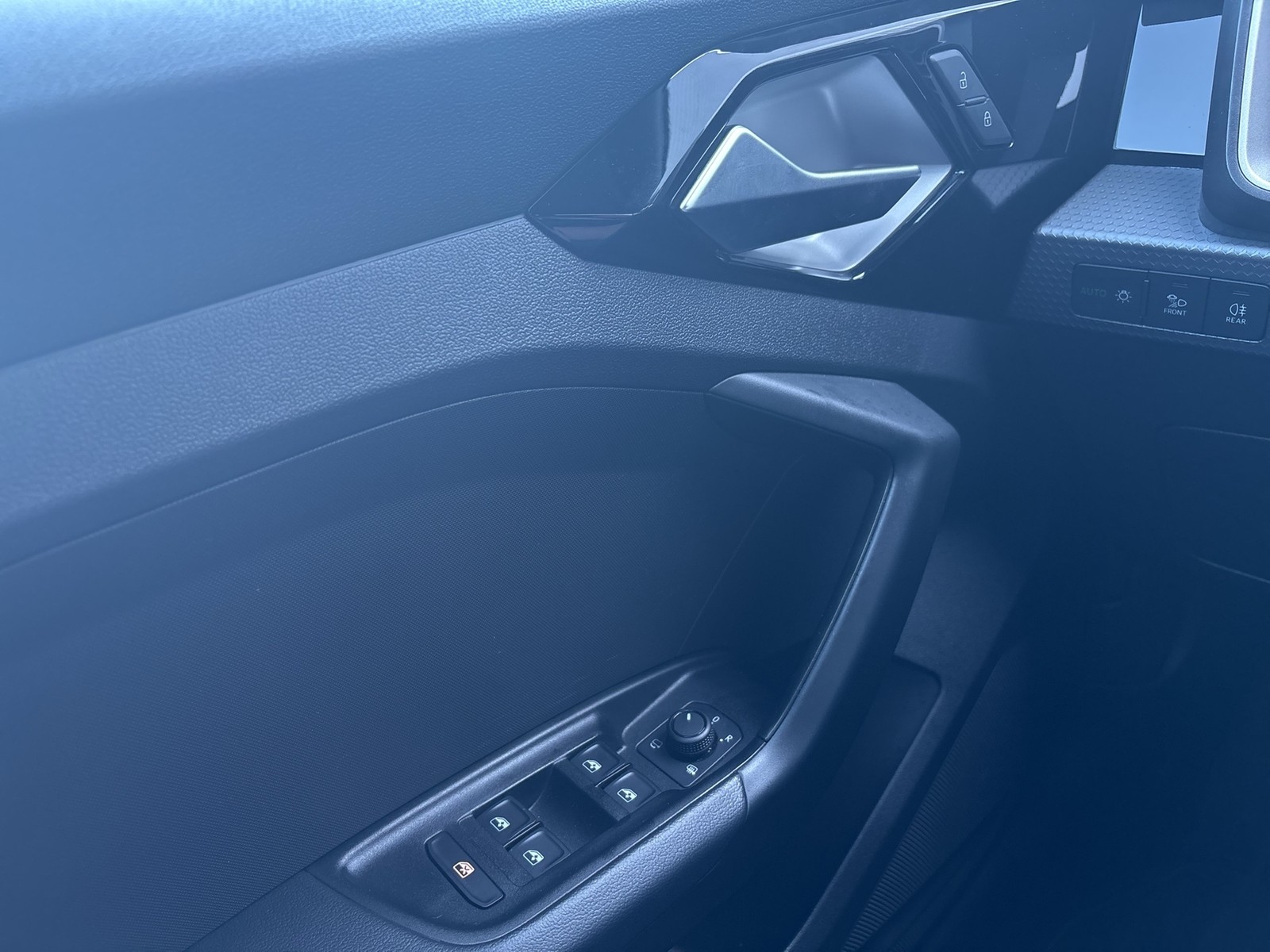 Audi A1 Sportback 30 S LINE CARPLAY ALU LED SITZHEIZ.