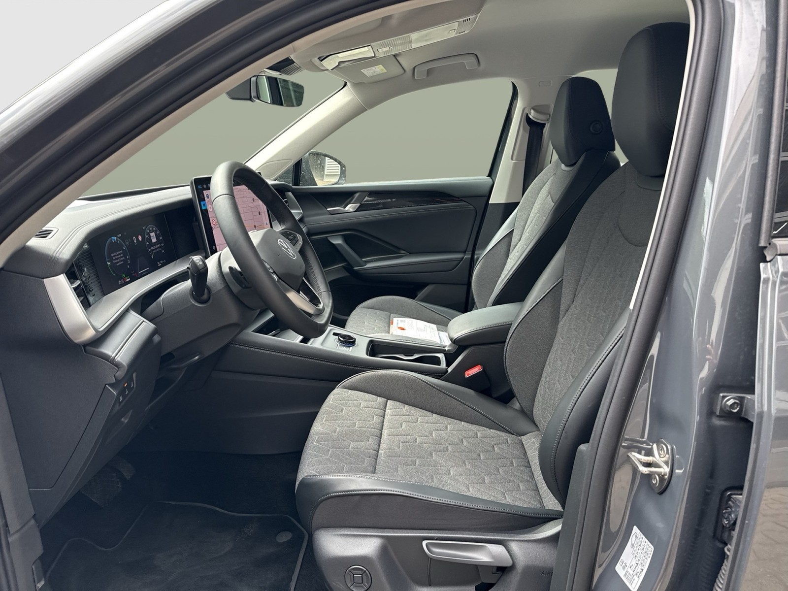 Volkswagen Tayron 1.5 HYBRID LIFE AHK 360CAM ACC HEADUP NAVI