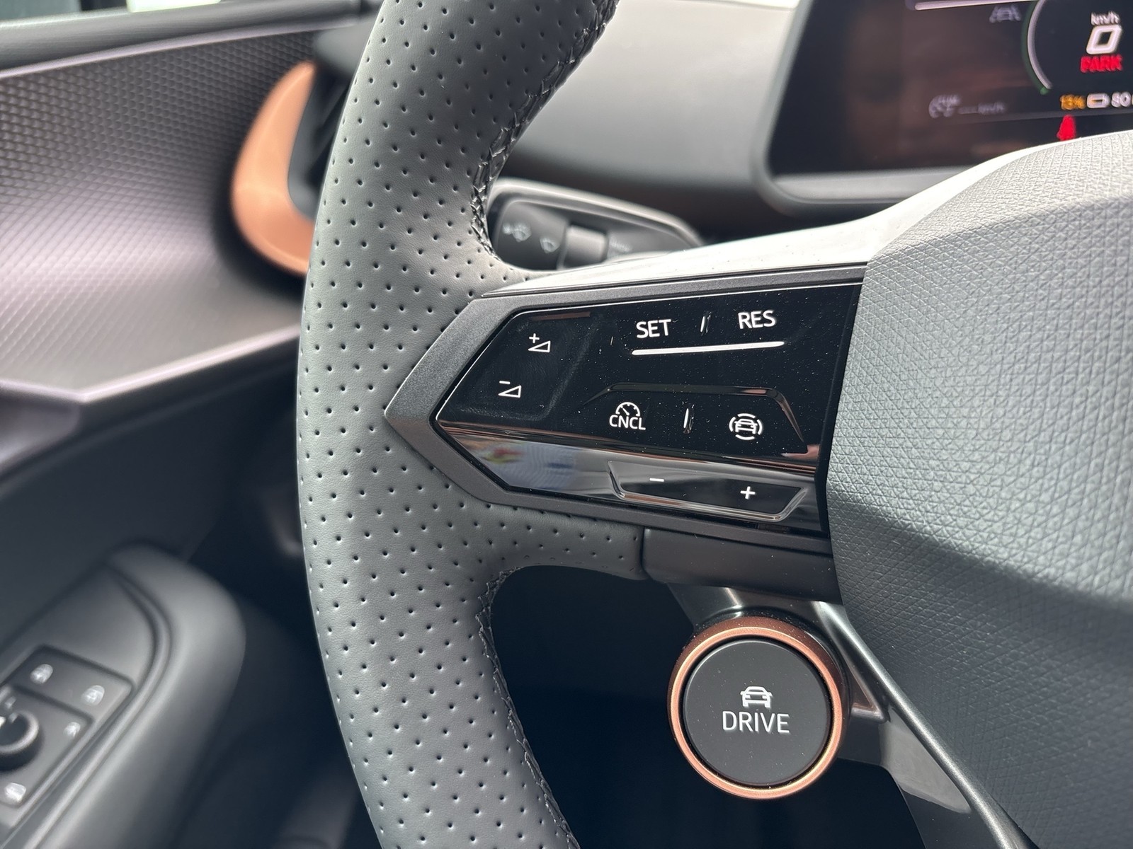 Cupra Tavascan ENDURANCE WÄRMEPUMPE CAM ACC LM19 NAVI