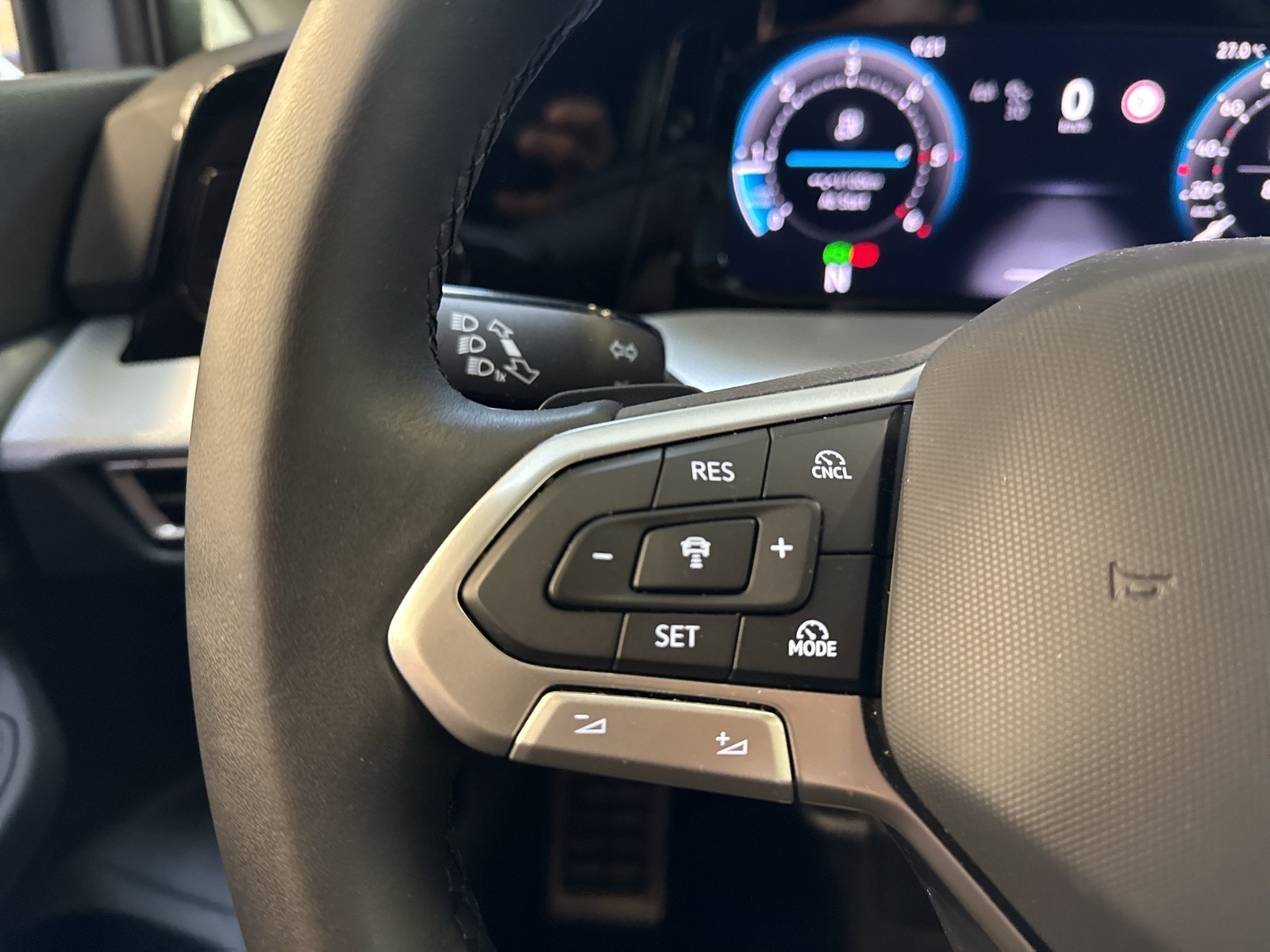 Volkswagen Golf Variant VIII 2.0 GOAL ACC CARPLAY SITZHEIZ.