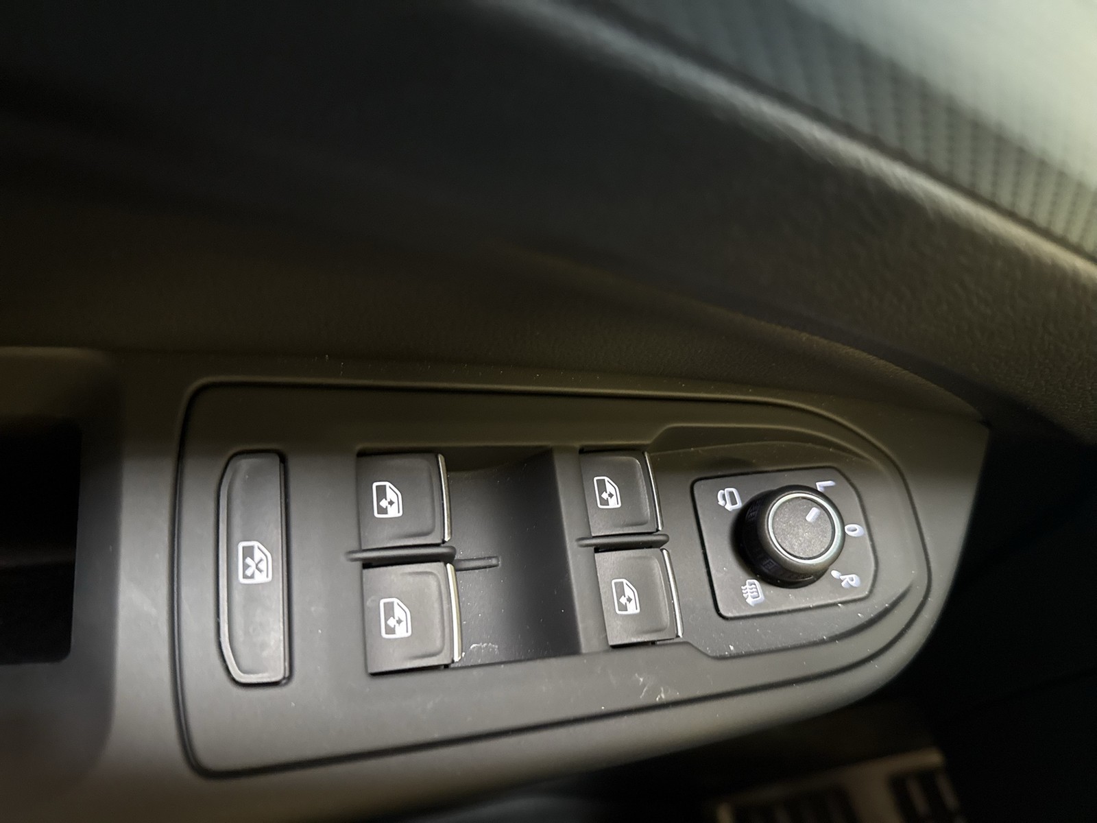 Volkswagen Golf Variant VIII 2.0 GOAL ACC CARPLAY SITZHEIZ.