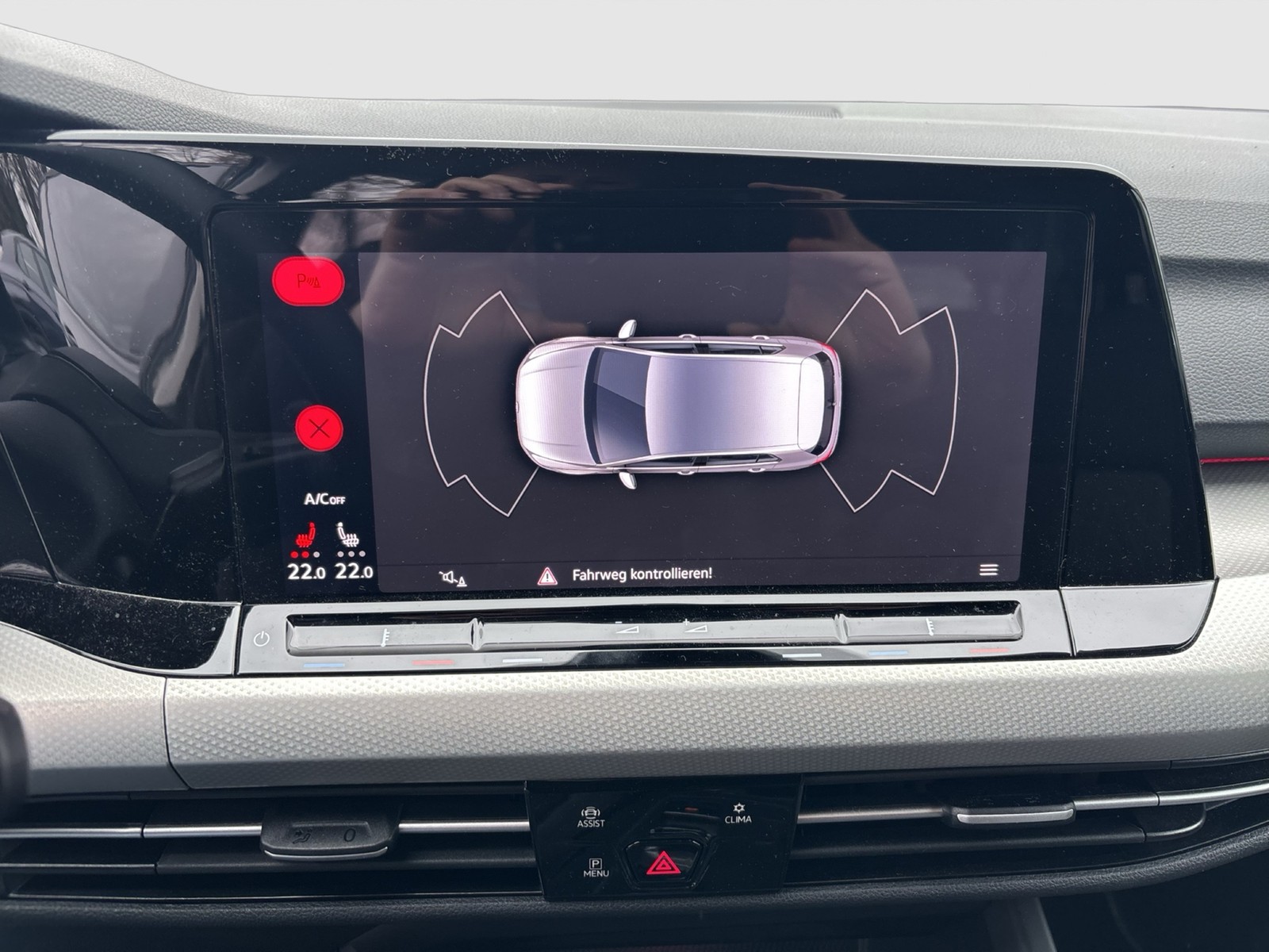 Volkswagen Golf VIII 1.0 eTSI MOVE CARPLAY ALU SITZHEIZUNG