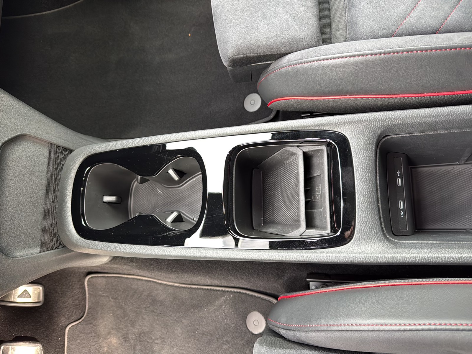 Volkswagen ID.3 GTX PERFORMANCE WÄRMEPUMPE PANO 360CAM LM20