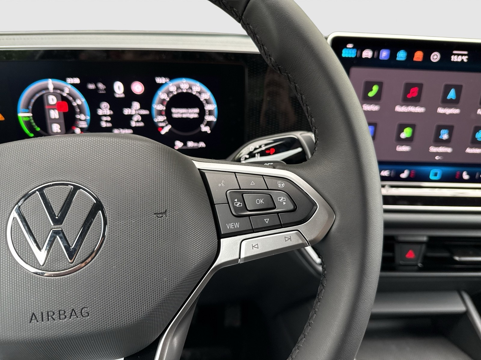 Volkswagen Tiguan 1.5 HYBRID LIFE 360°CAM HD-MATRIX EKLAPPE