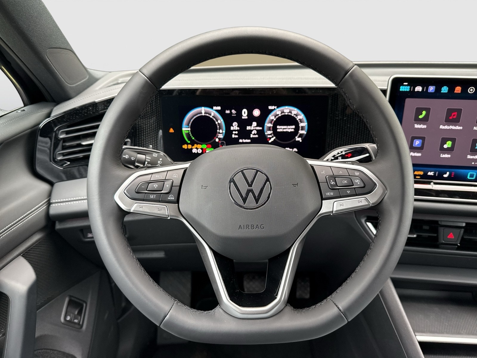 Volkswagen Tiguan 1.5 HYBRID LIFE 360°CAM HD-MATRIX EKLAPPE