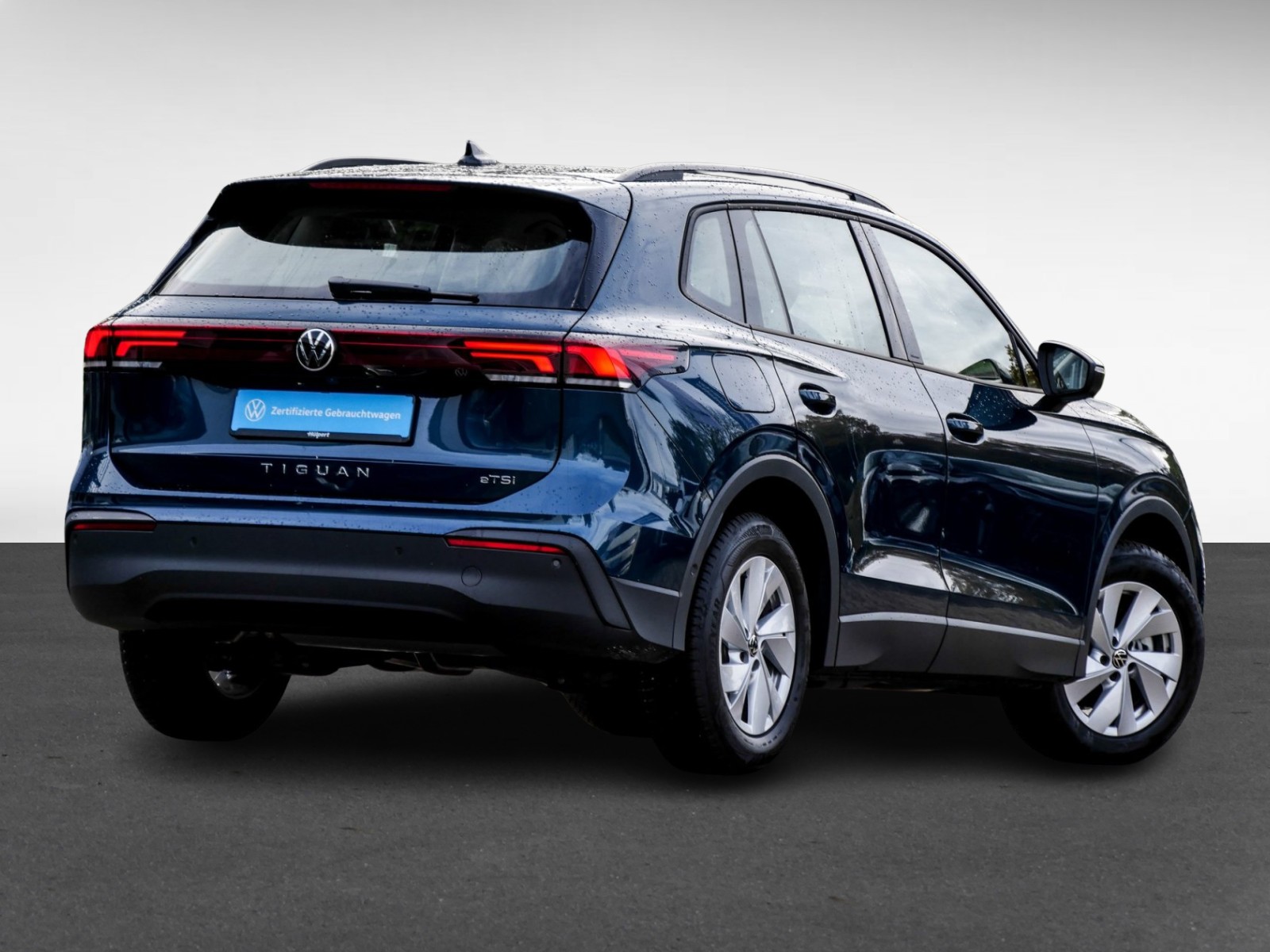 Volkswagen Tiguan 1.5 eTSI NEUES MODELL AHK CAM NAVI LM17