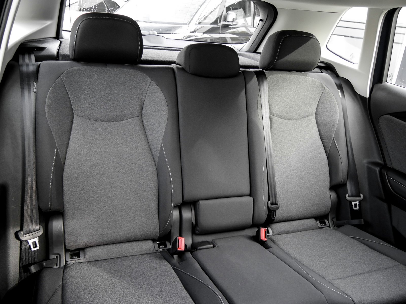 Volkswagen Tiguan 1.5 eTSI NEUES MODELL AHK CAM NAVI LM17