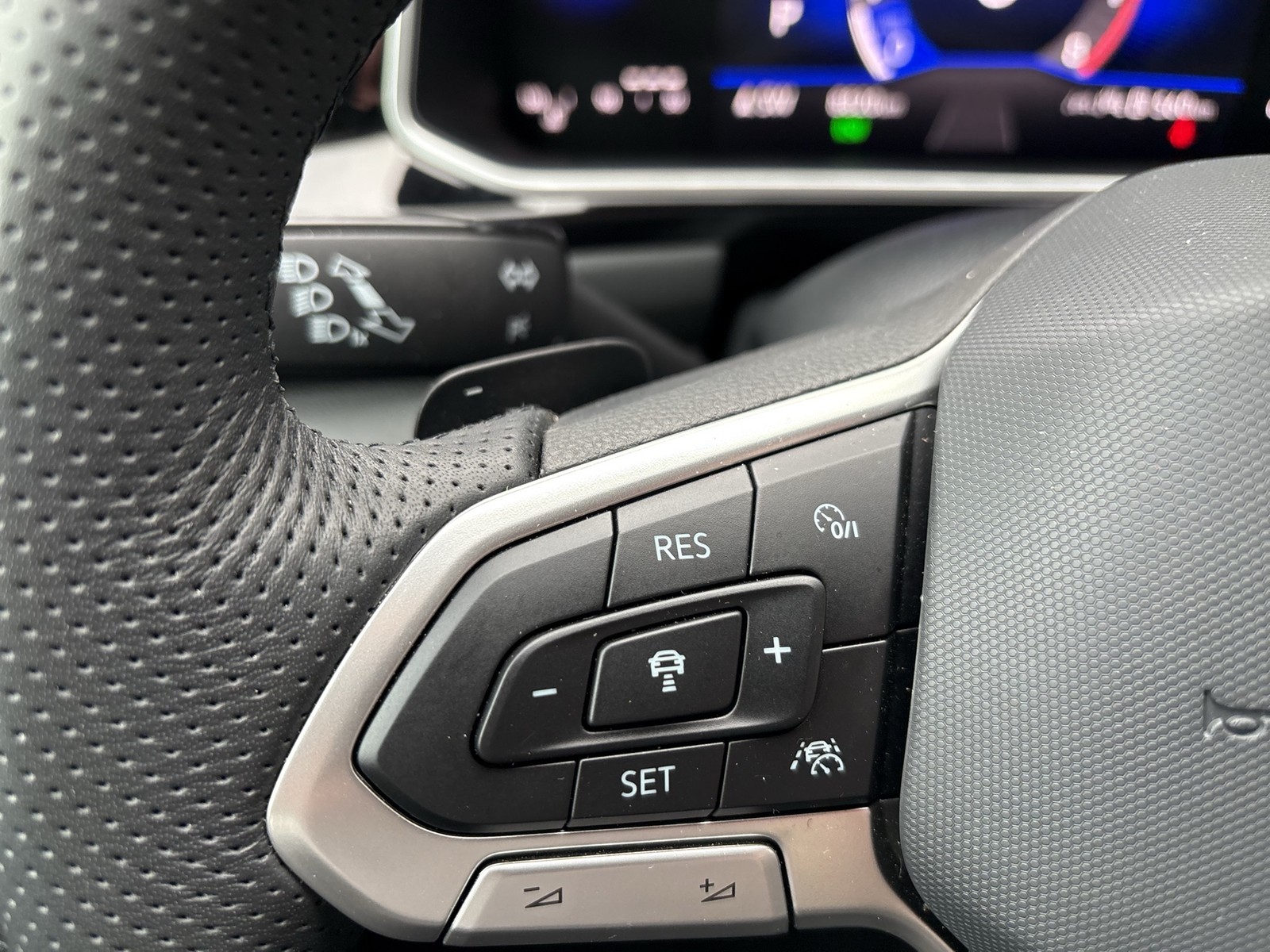 Volkswagen T-Roc Cabriolet 1.5 R-LINE AHK ACC LM17 LED+ NAVI