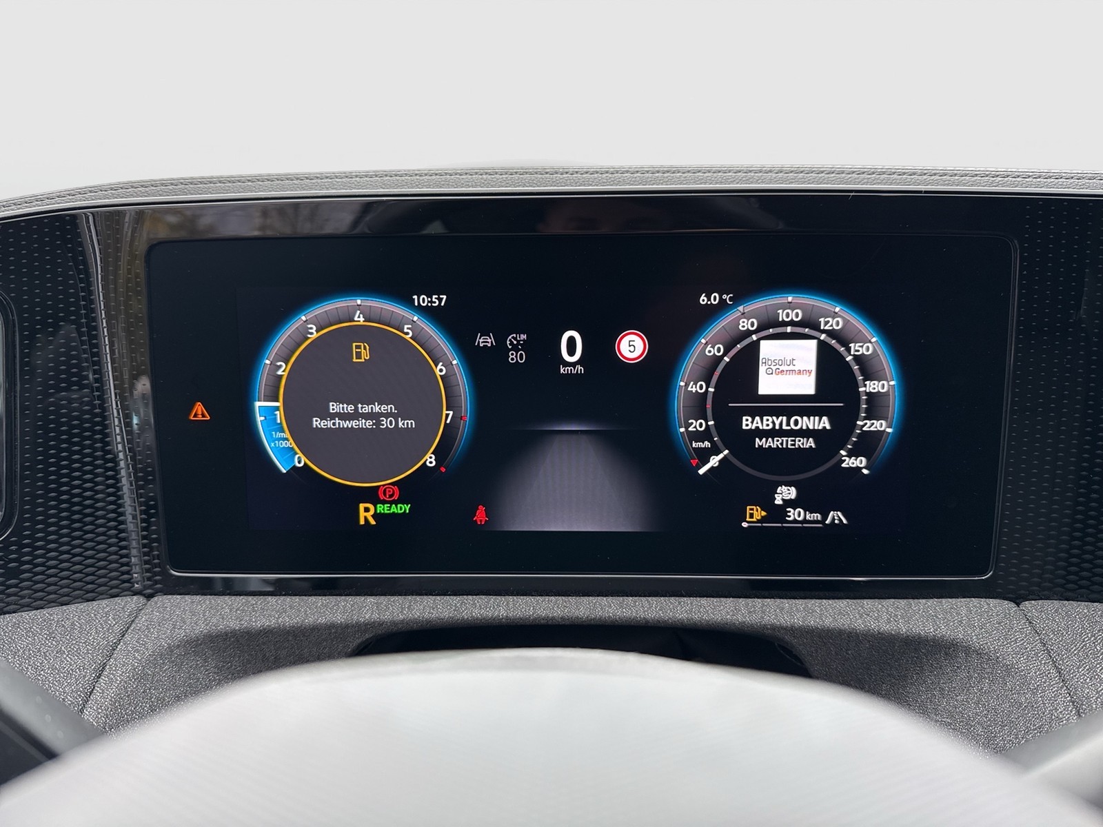 Volkswagen Tiguan 1.5 eTSI NEUES MODELL AHK CAM NAVI LM17