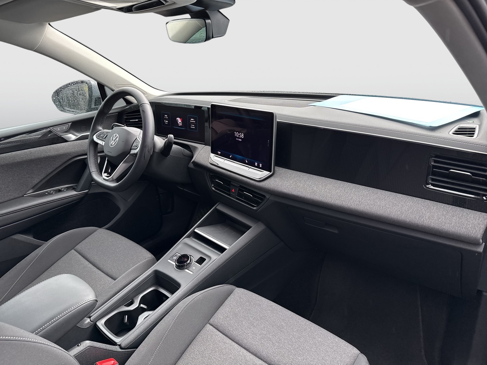 Volkswagen Tiguan 1.5 eTSI NEUES MODELL AHK CAM NAVI LM17