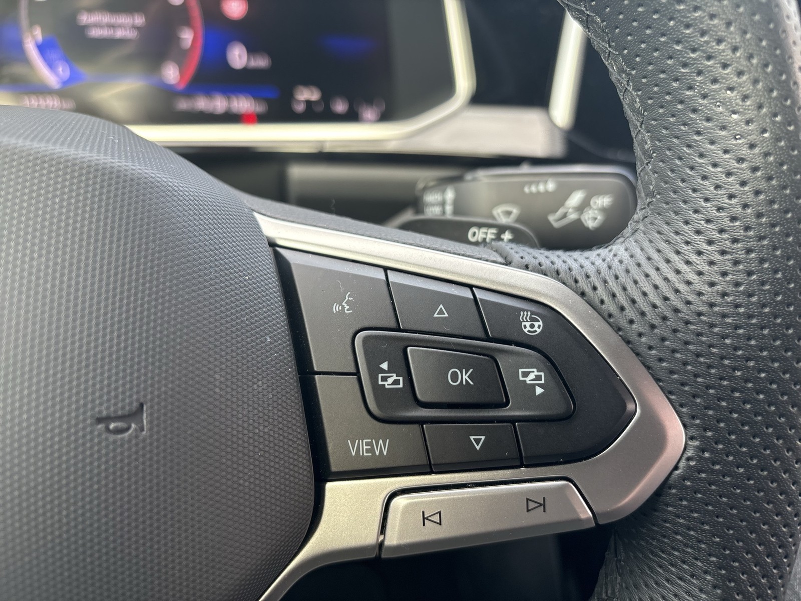 Volkswagen T-Roc Cabriolet 1.5 R-LINE AHK ACC LM17 LED+ NAVI