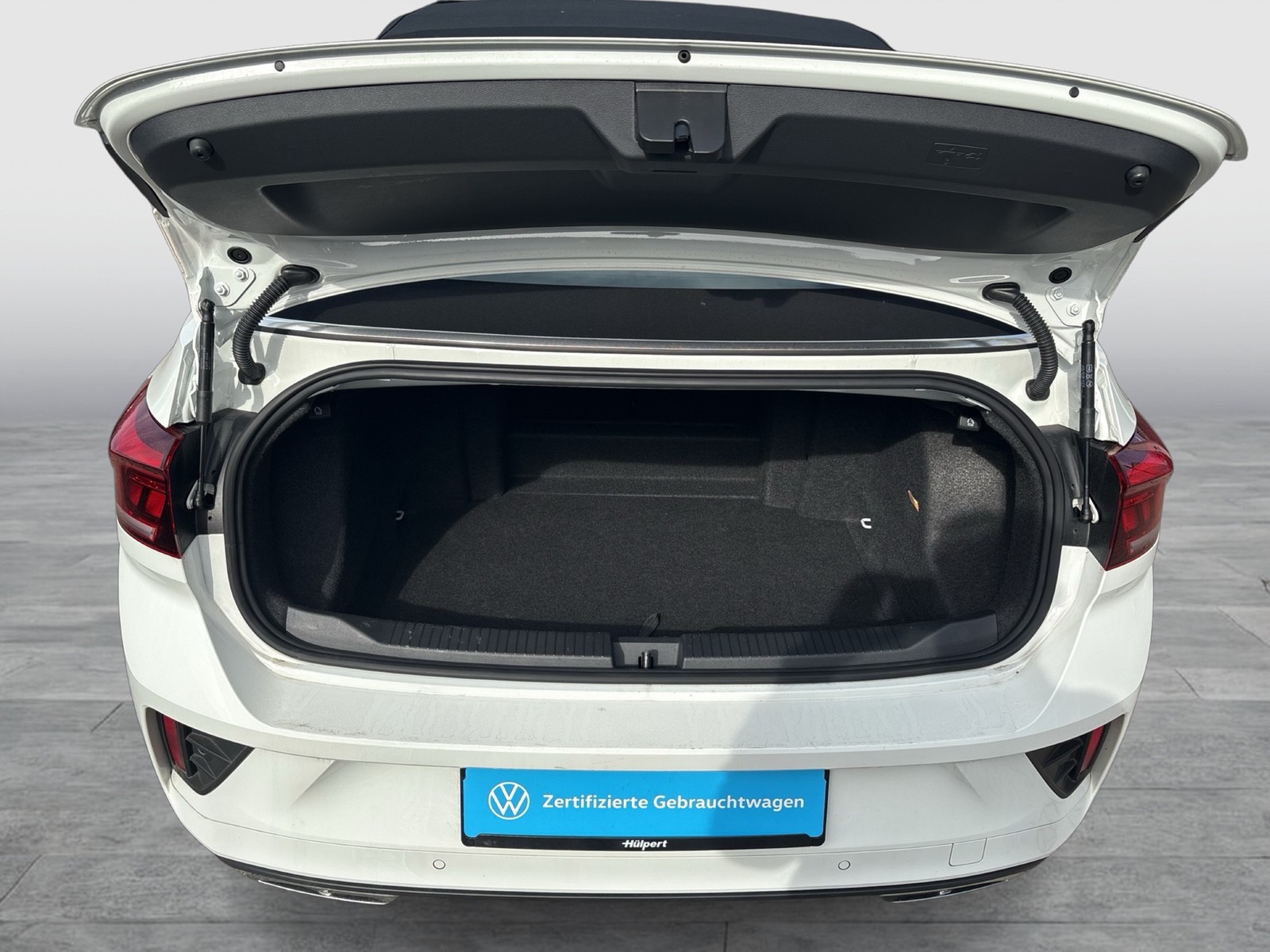 Volkswagen T-Roc Cabriolet 1.5 R-LINE AHK ACC LM17 LED+ NAVI