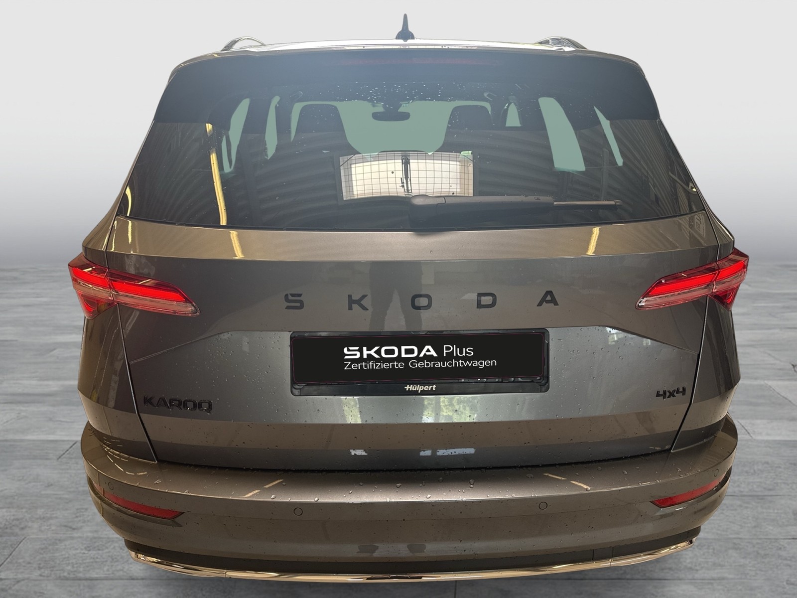 Skoda Karoq 2.0 SPORTLINE 4X4 PANO AHK CAM ACC LM18
