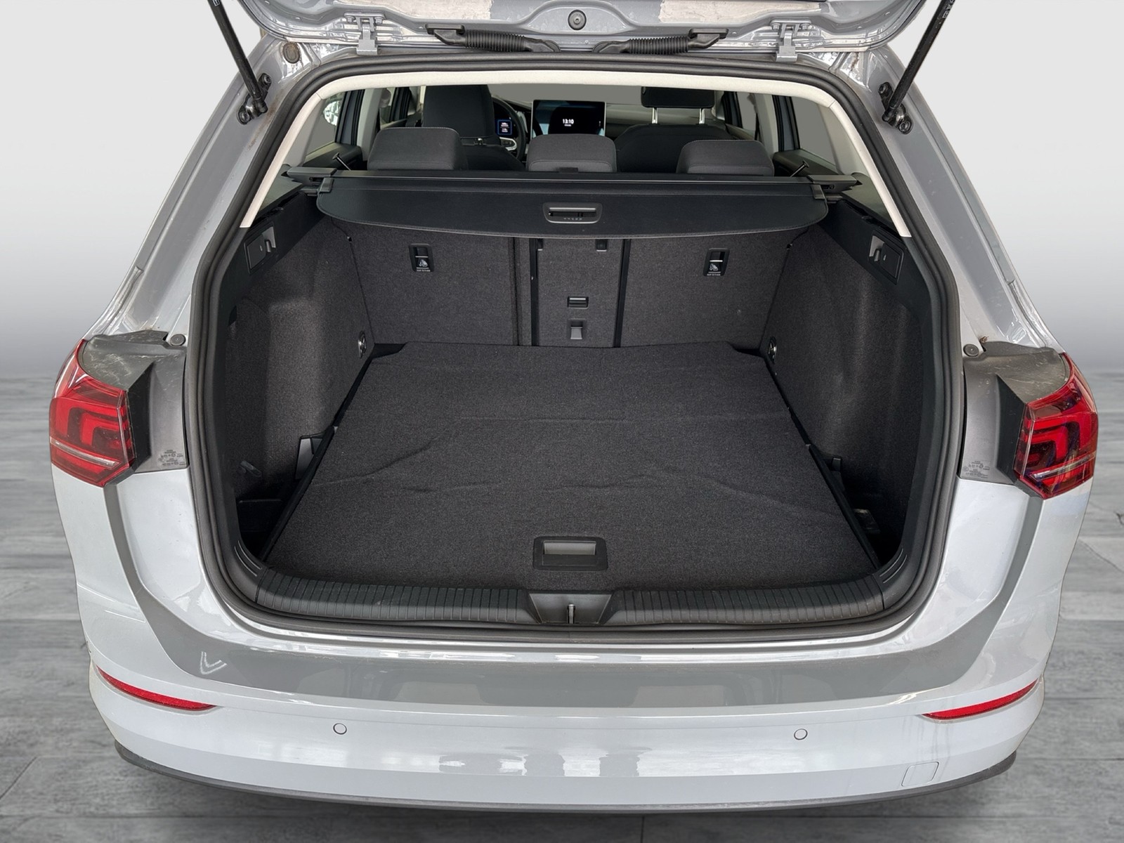 Volkswagen Golf Variant VIII 1.5 eTSI LIFE STANDHZ ACC NAVI