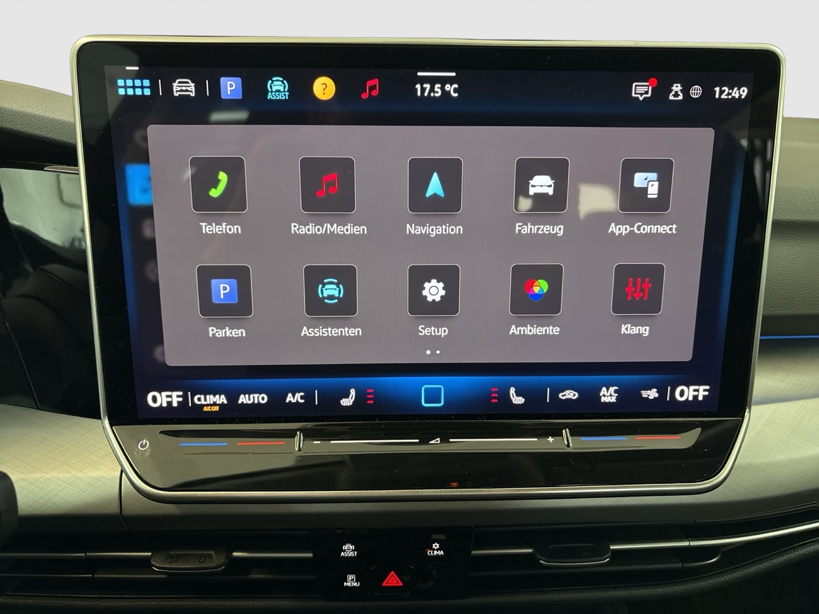 Volkswagen Golf Variant VIII 1.5 eTSI LIFE FACELIFT ACC NAVI